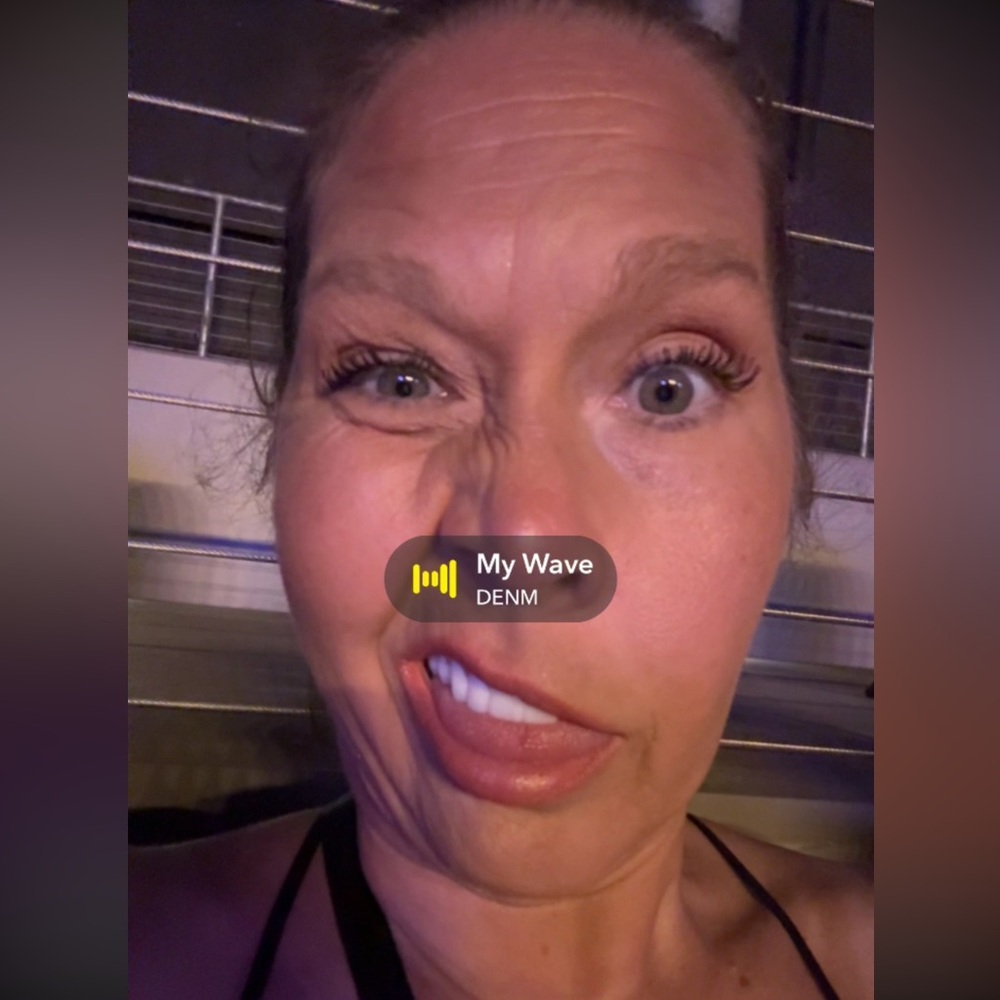 Meet your Posher, Jillian